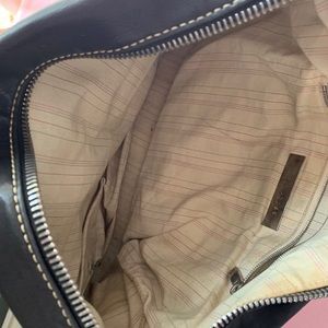 Marc Jacobs Bags - Marc Jacobs Black Leather Handbag Marc Jacobs Bags - Marc Jacobs Black Leather Handbag